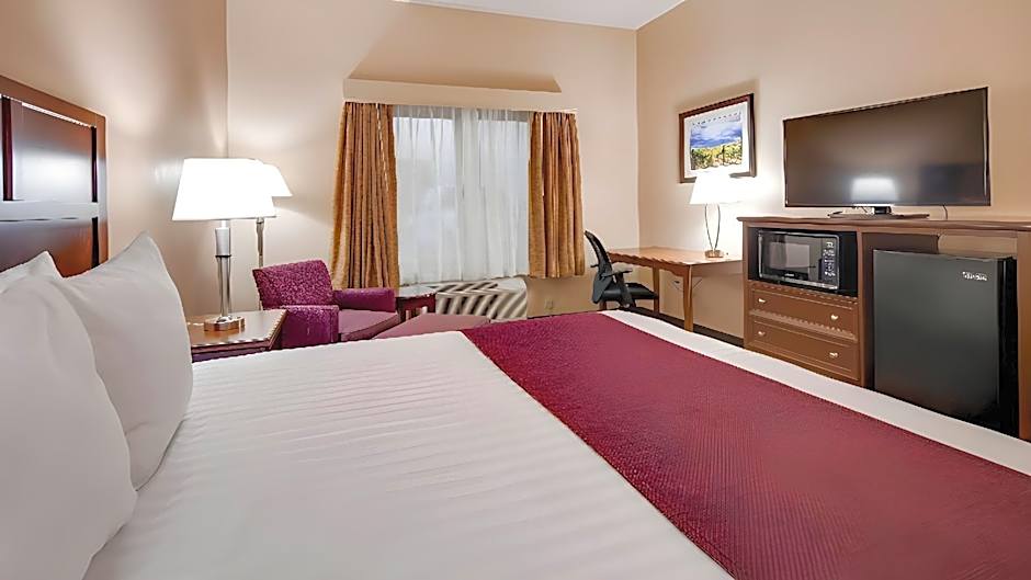 Best Western Plus Grapevine Inn