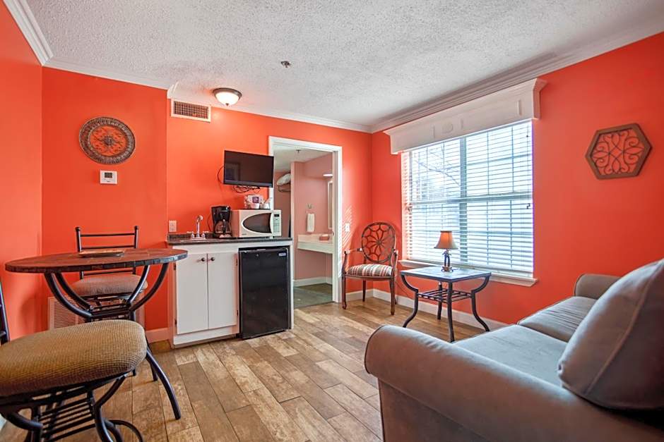 Edgewater Inn - Biloxi Beach