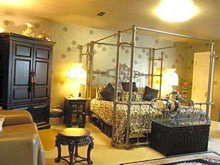 Matthews Manor Bed & Breakfast