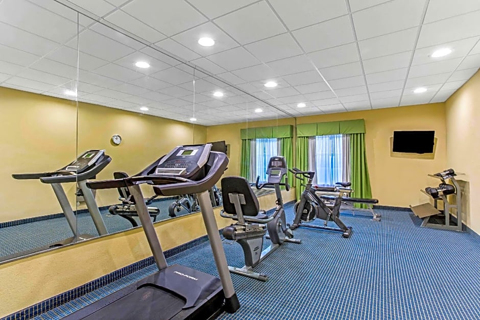 La Quinta Inn & Suites by Wyndham Mobile Satsuma / Saraland
