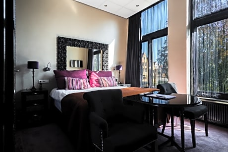 Standard Triple room with shower