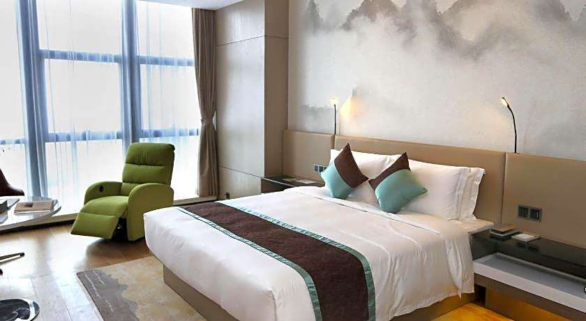 Novotel Deqing
