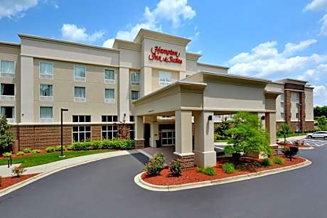 Hampton Inn By Hilton And Suites Charlotte Huntersville