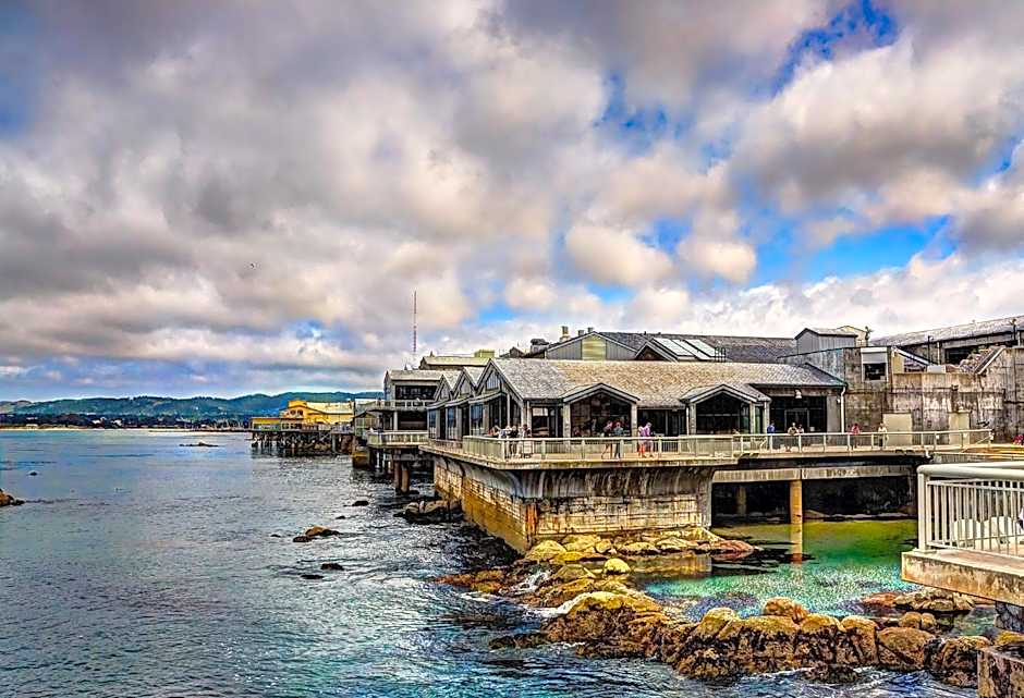 Holiday Inn Express at Monterey Bay By IHG