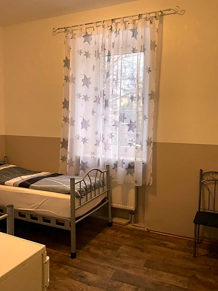 Pension&Hostel Anna - Monteurzimmer