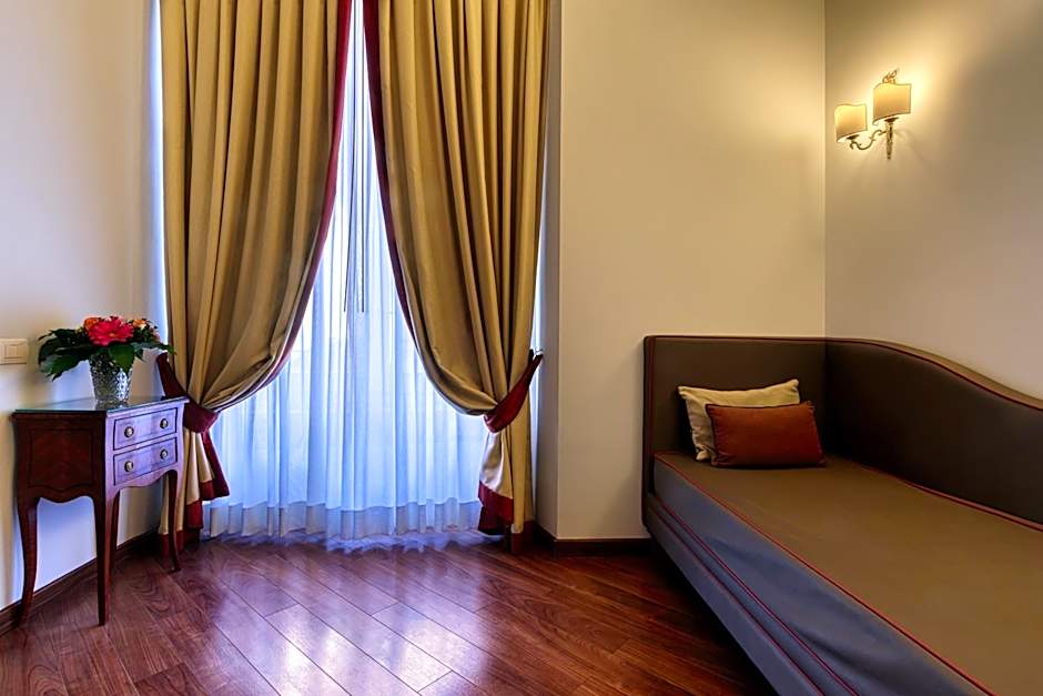 Decumani Hotel De Charme