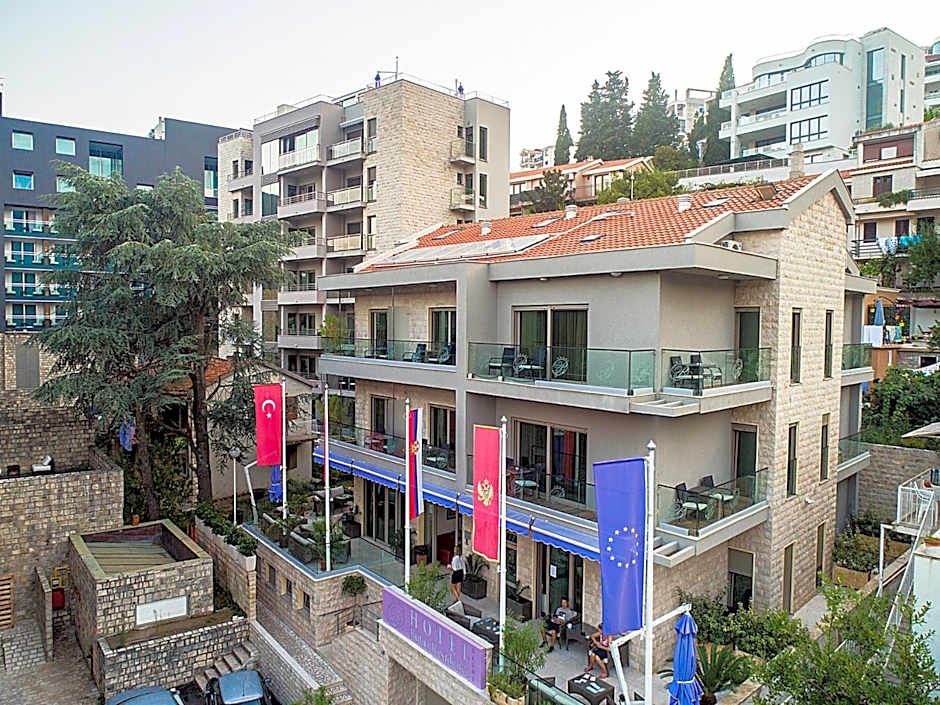 Hotel Butua Residence