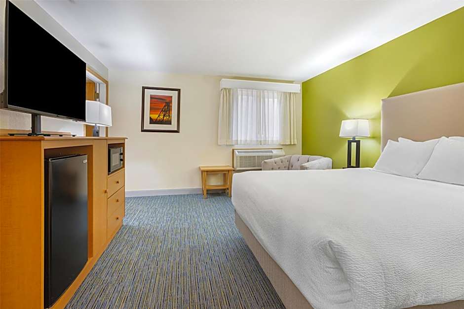 Best Western Hi-Desert Inn