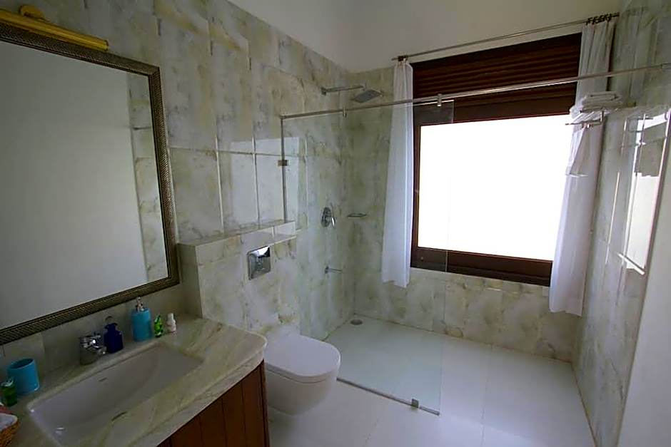 Devraj Villa - Luxury Pool Villa Udaipur