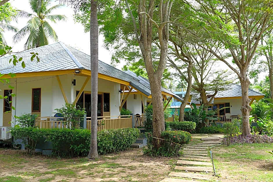 Saphli Villa Beach Resort