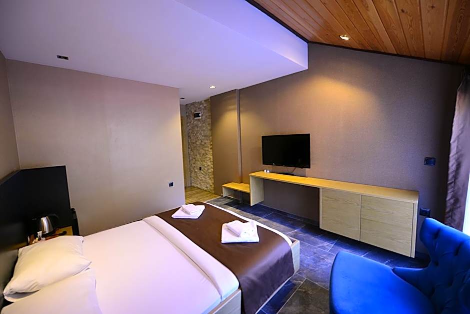 Inanlar Deluxe Hotel & Bungalow