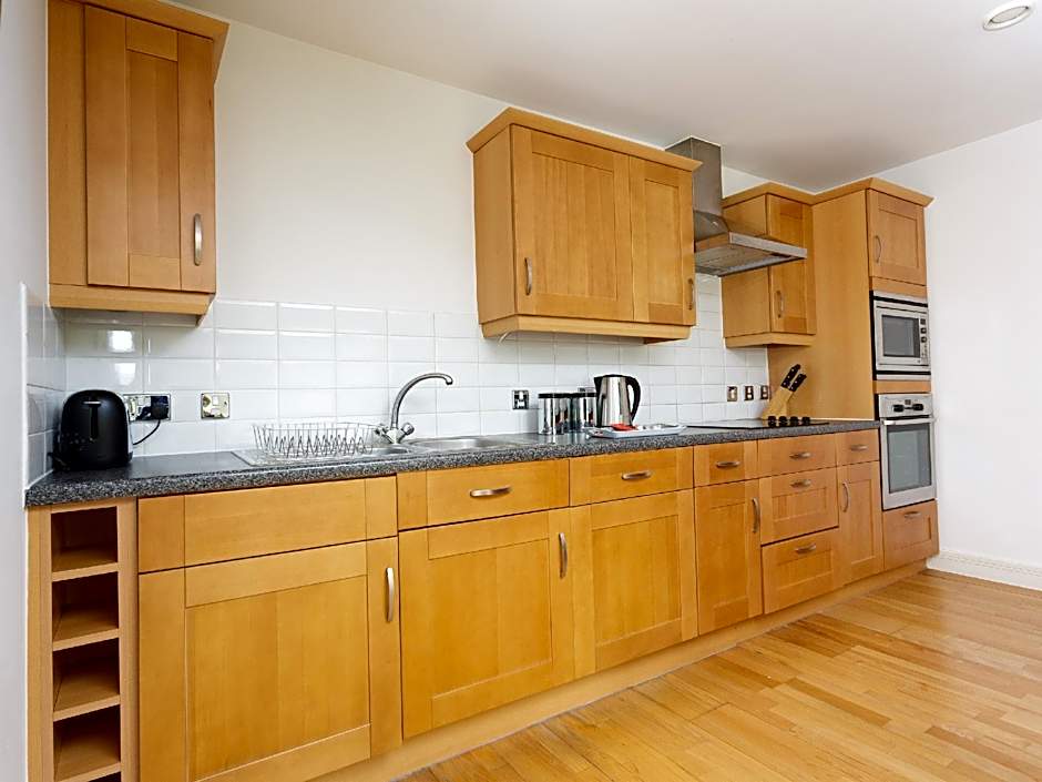 Live in Leeds Millenium Square Apartment