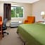 Travelodge by Wyndham Lincoln Airport I-80