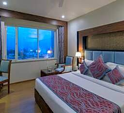 Hotel Shri Ram Empire