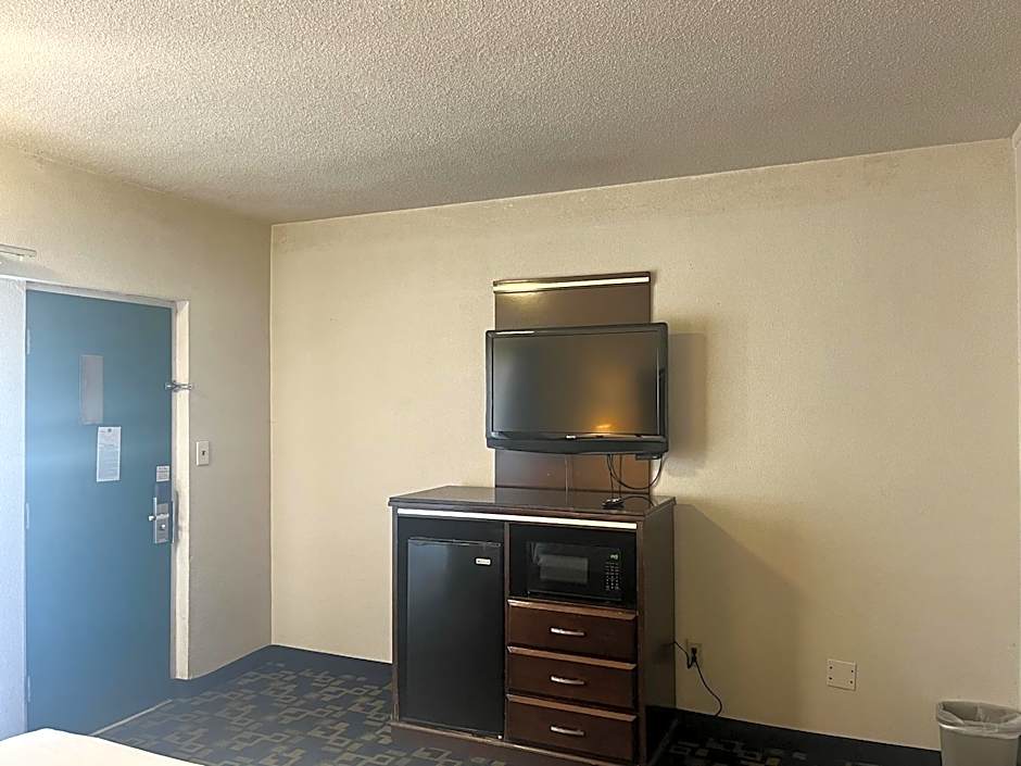 Oceanside, CA - Marina / Camp Pendleton