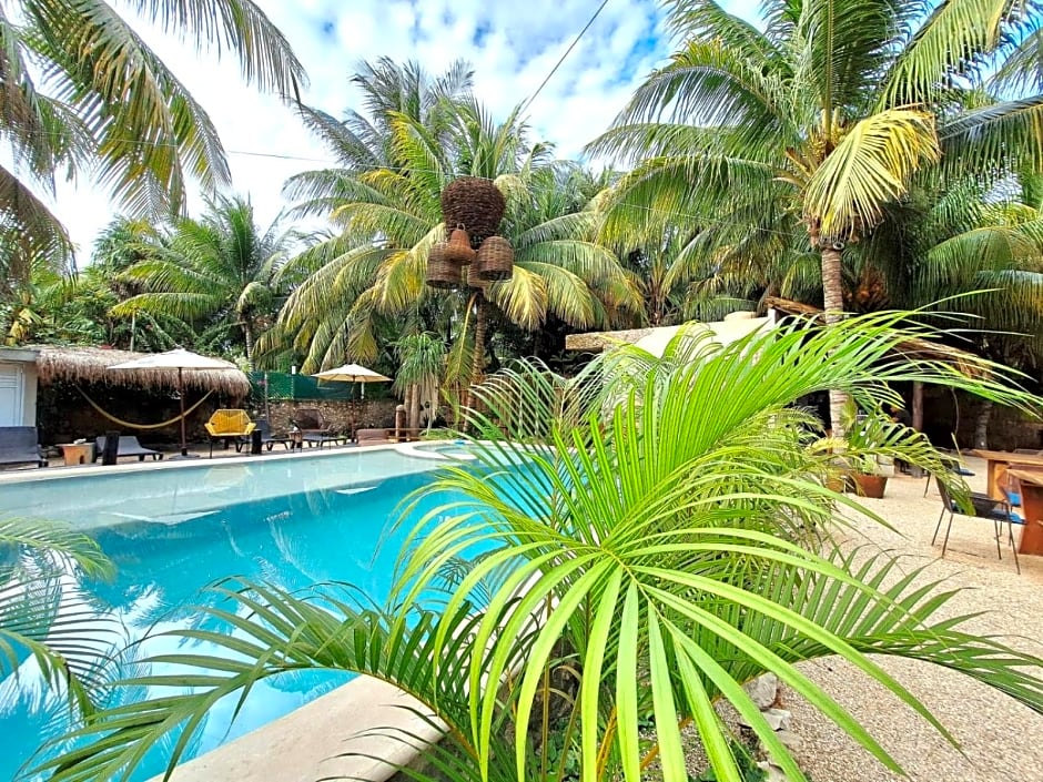 Maria Bonita Hotel & Restaurant El Cuyo by Spot Rentals