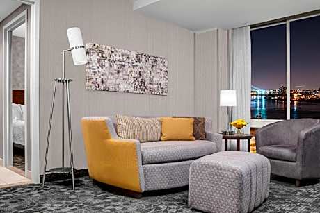 One-Bedroom Suite with Sofa Bed