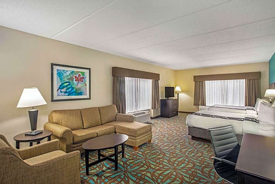 Comfort Inn & Suites Sarasota I75