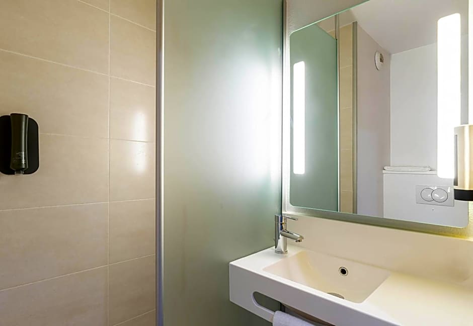 B&B HOTEL Lyon Ouest Tassin