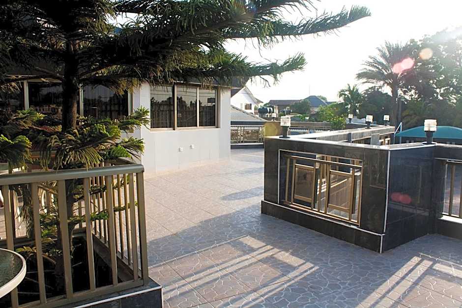 Eastgate Hotel