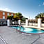 OYO Townhouse Clute Lake Jackson