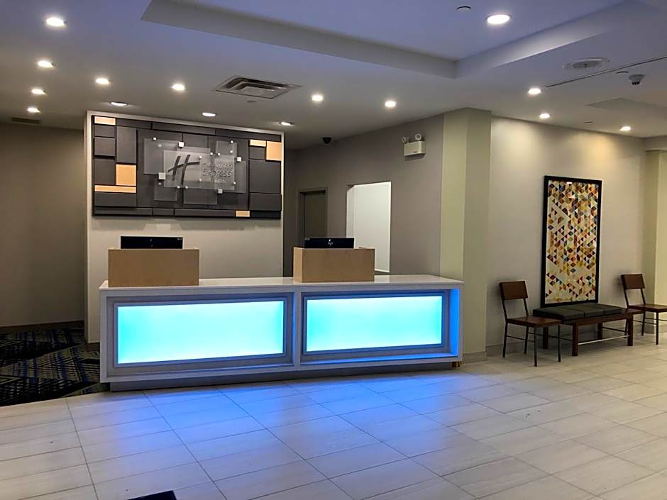 Holiday Inn Express & Suites Halifax Airport By IHG