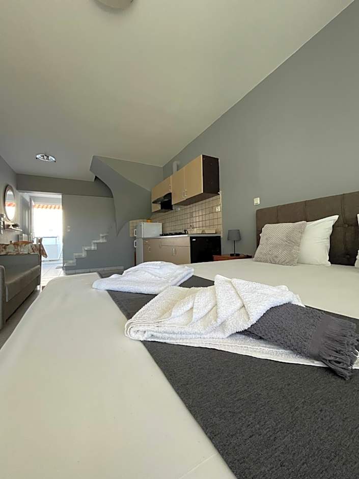 Artemis Hotel Apartments