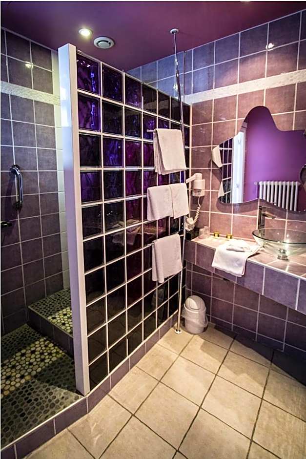 Logis Hôtel & Restaurant - Le Mouton Blanc