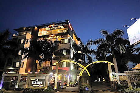 Hotel Hampi International