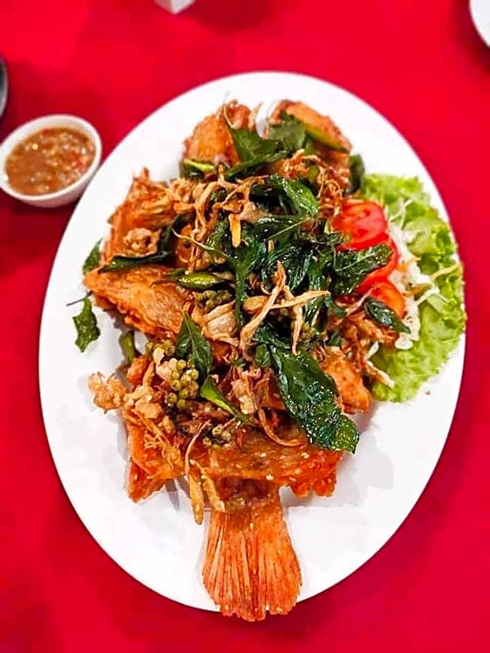 Good View Nan Restaurant & hotel