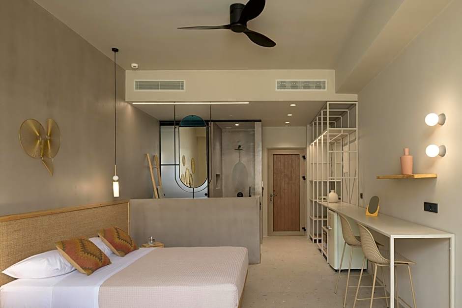 NERĒA Boutique Hotel