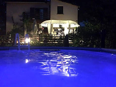 Maison AUBECALINIERE