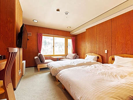 Twin Room with Garden View