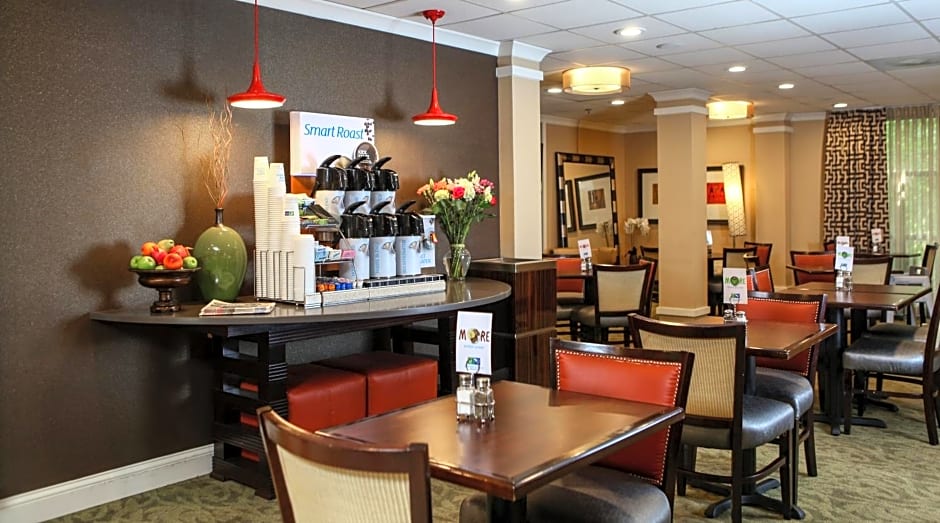 Holiday Inn Express Hotel & Suites - Atlanta/Emory University Area By IHG