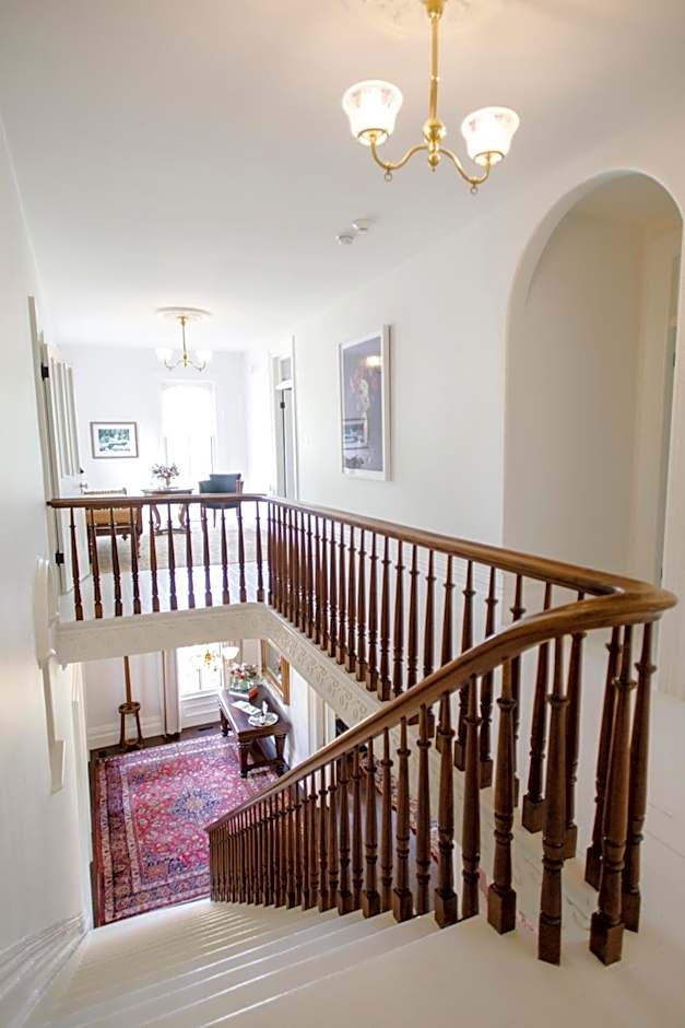 Woodbourne Inn