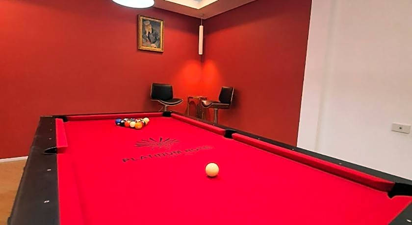 Platinum Hotel