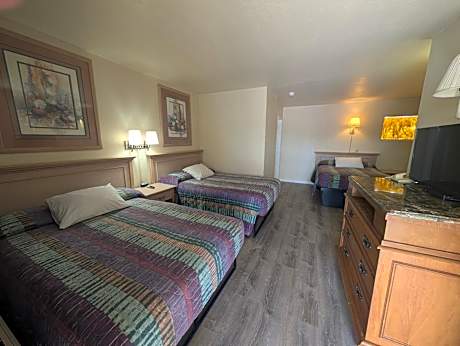 Economy Inn Safford