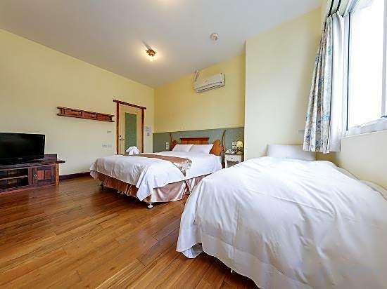 Smile Food Spa Bed and Breakfast