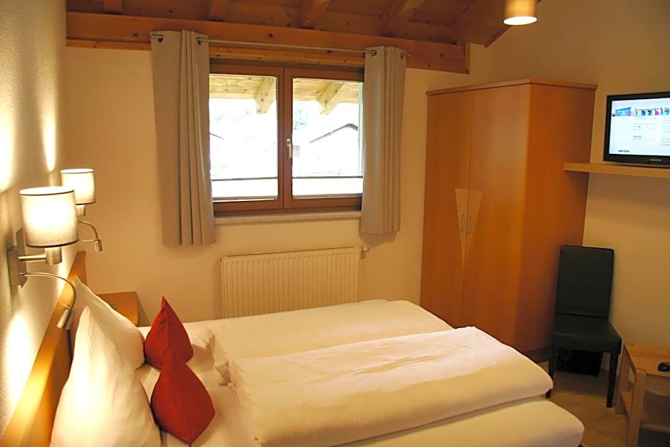 Tirolerhof - Appartementhaus