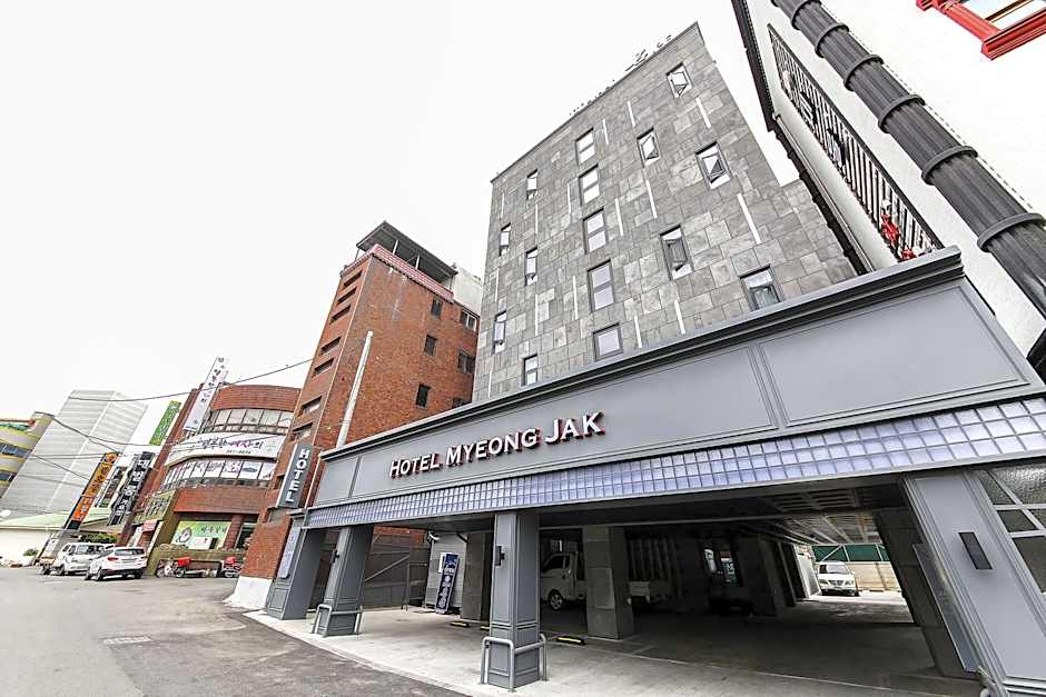 Myeongjak Hotel