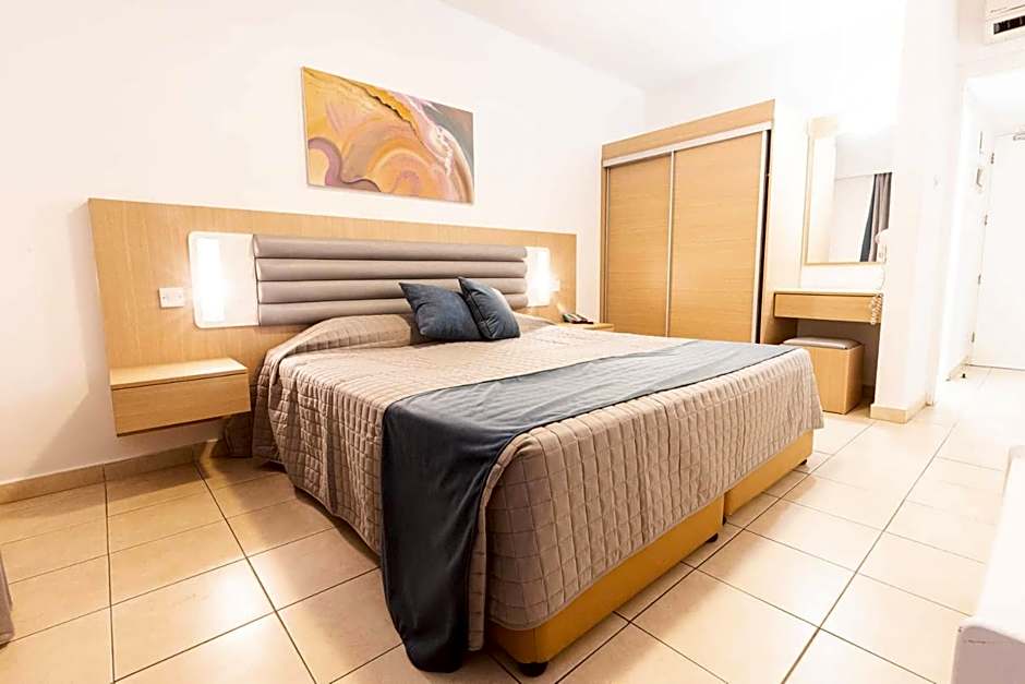 Vrissaki Hotel Apartments