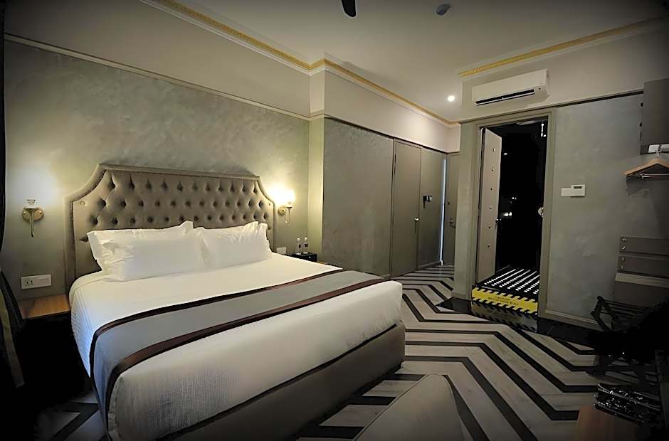 1969 Business Suites @ Ipoh Garden