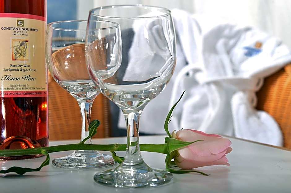 Constantinou Bros Athena Royal Beach Hotel