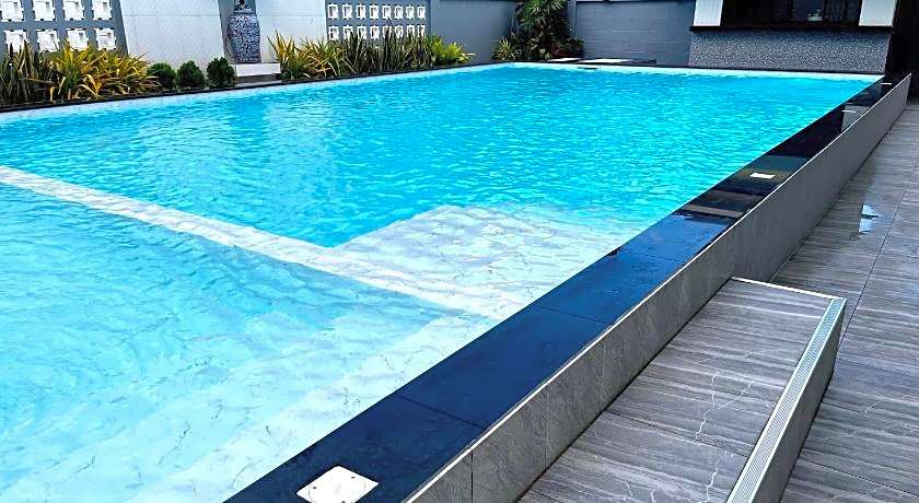 USABAI Riverside Boutique Hotel