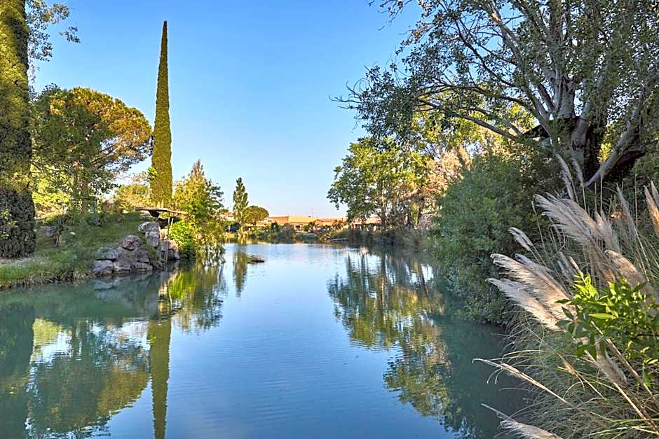 Résidence Odalys Le Village Camarguais Les Gardians