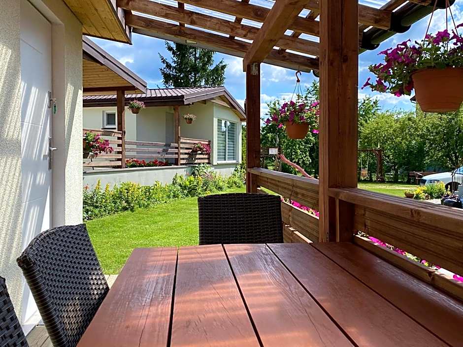 Domki u Grażyny Mikołajki