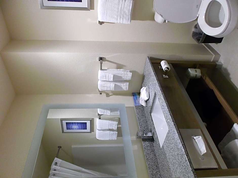 Days Inn & Suites by Wyndham Caldwell