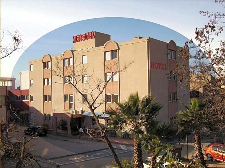 Hotel Triotel