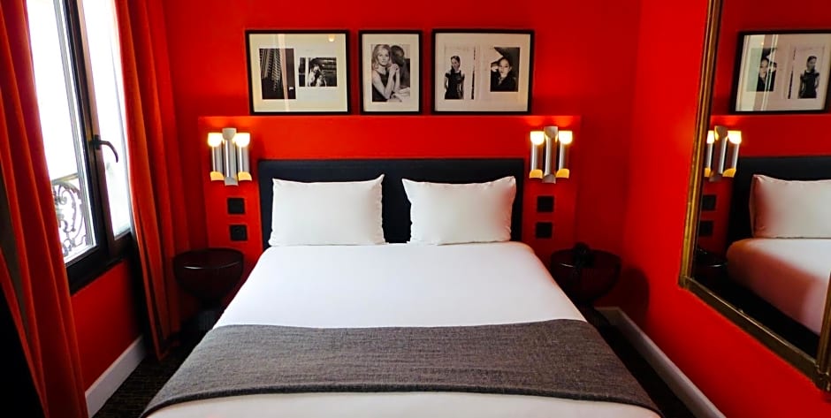 Hotel Noir