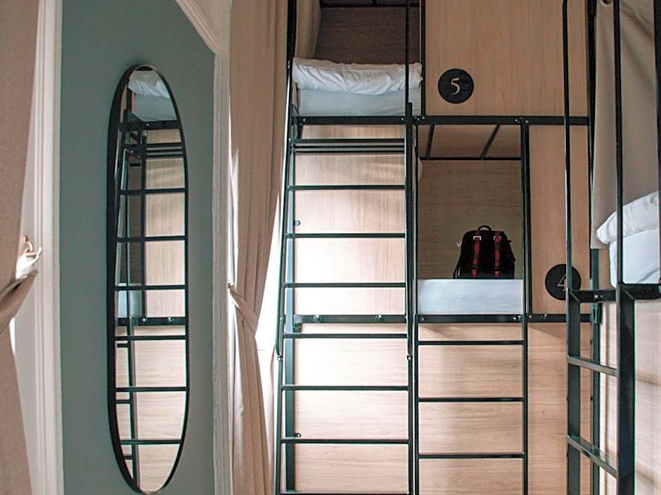 Gardiner House Hostel
